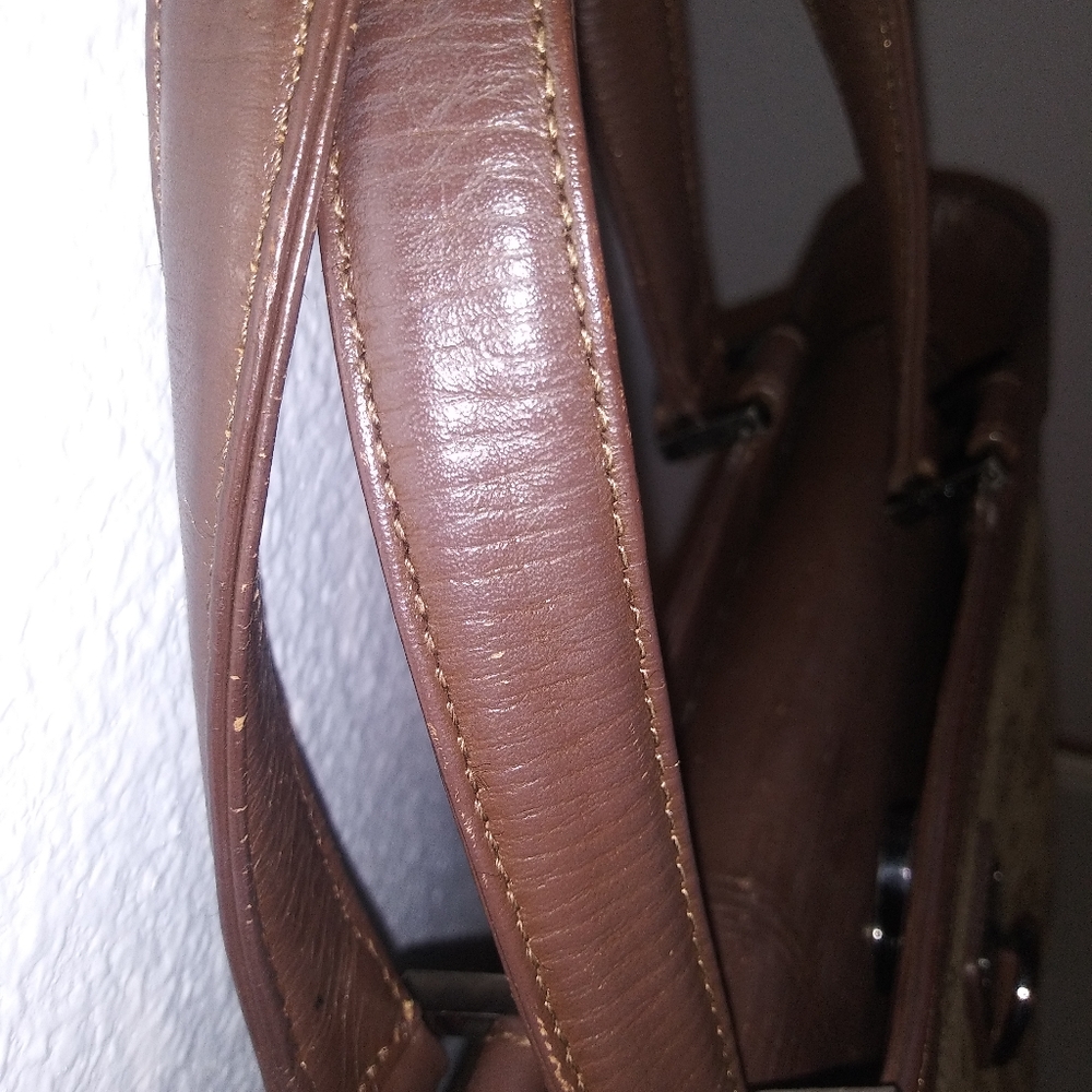 Purse - Picture 3 of 9